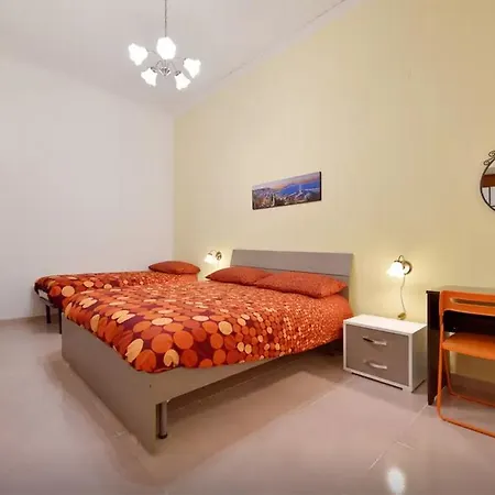 Trimarchi House *