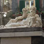 Trimarchi House * Неаполь