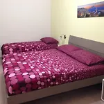 Trimarchi House Неаполь