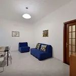 Trimarchi House Неаполь