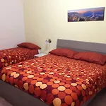 Trimarchi House Апартаменты
