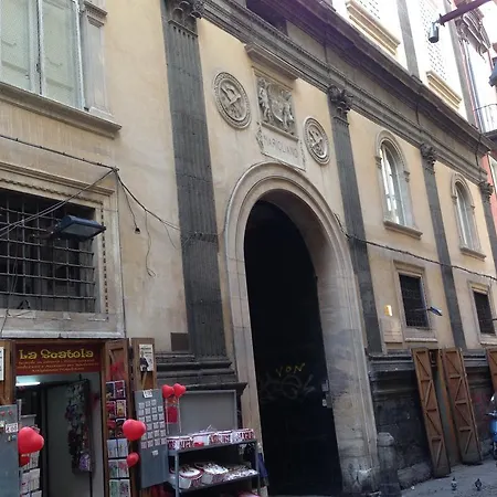 Trimarchi House Apartmán *