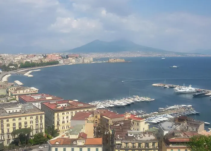 Trimarchi House * 나폴리