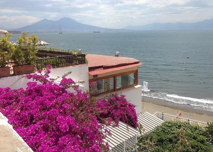 아파트 Trimarchi House *