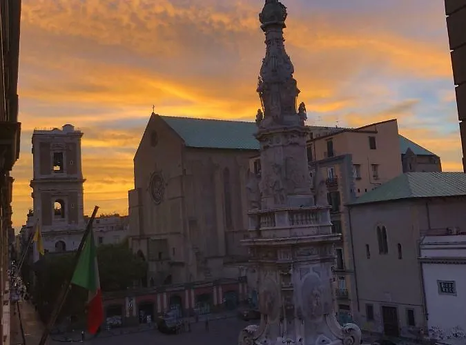 아파트 Trimarchi House *